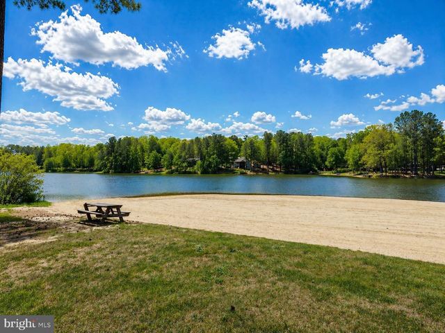 24 SIMMONS COVE, Ruther Glen, VA 22546