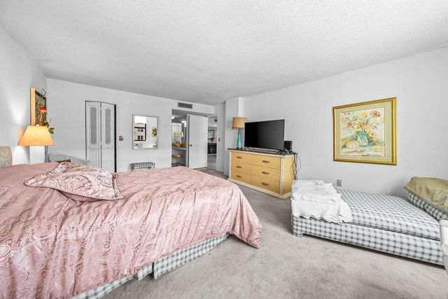 3460 S Ocean Boulevard 6150, Palm Beach, FL 33480