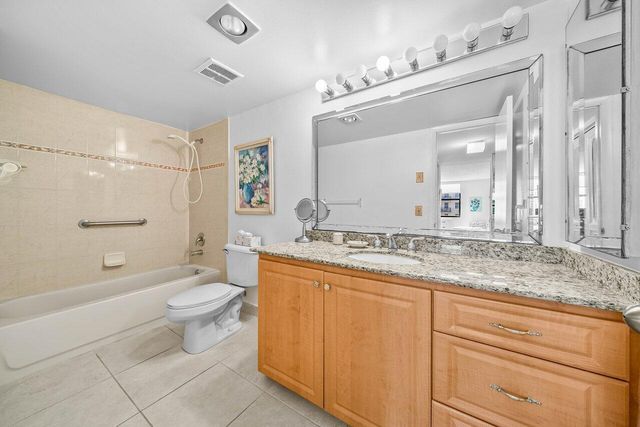 3460 S Ocean Boulevard 6150, Palm Beach, FL 33480