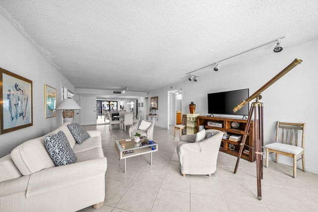 3460 S Ocean Boulevard 6150, Palm Beach, FL 33480