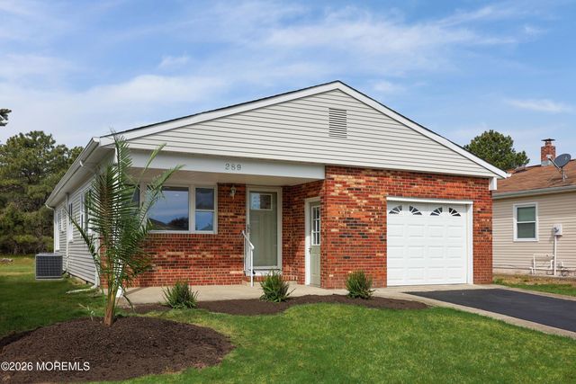 289 Costa Mesa Drive, Toms River, NJ 08757