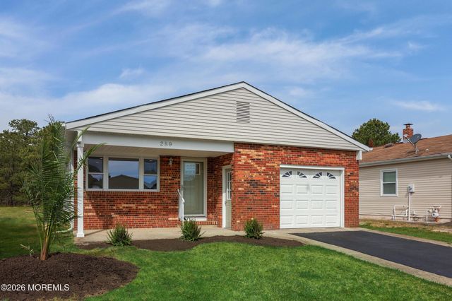289 Costa Mesa Drive, Toms River, NJ 08757