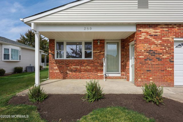 289 Costa Mesa Drive, Toms River, NJ 08757
