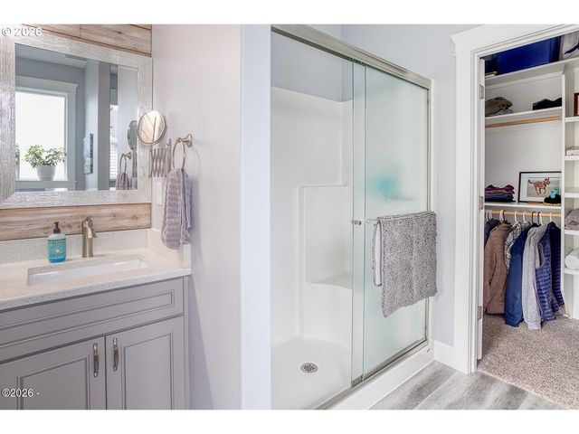 5792 Ne VOYAGE Ave, Lincoln City, OR 97367