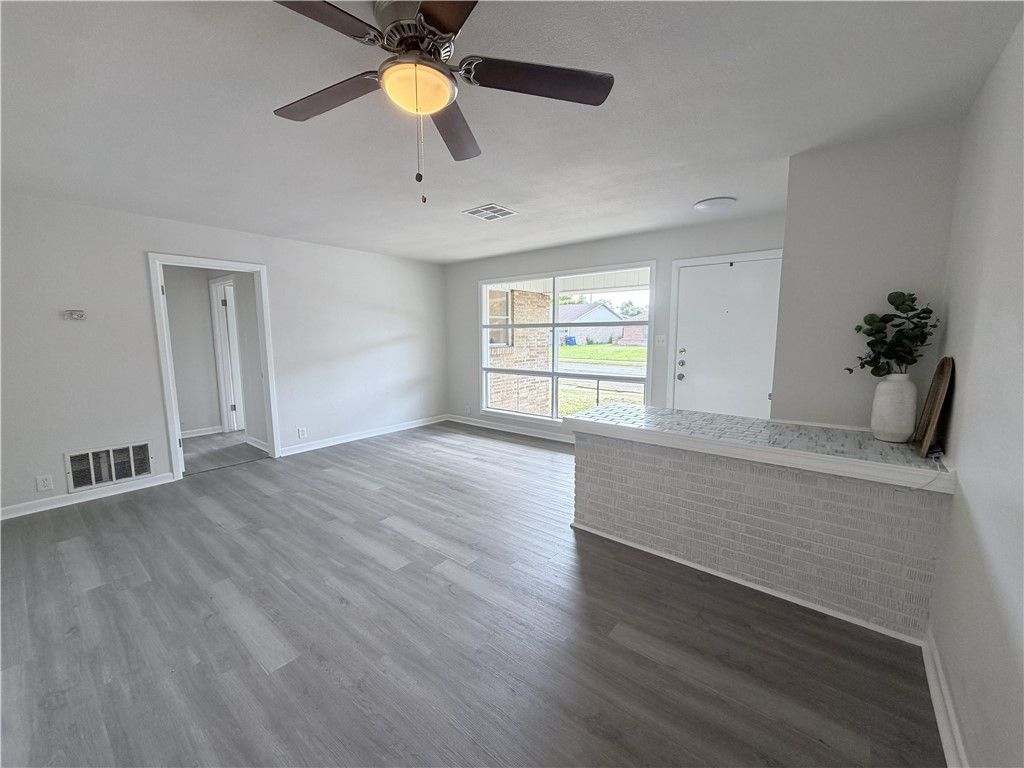 4638 Arlene Dr, Corpus Christi, TX 78411 — photo 4