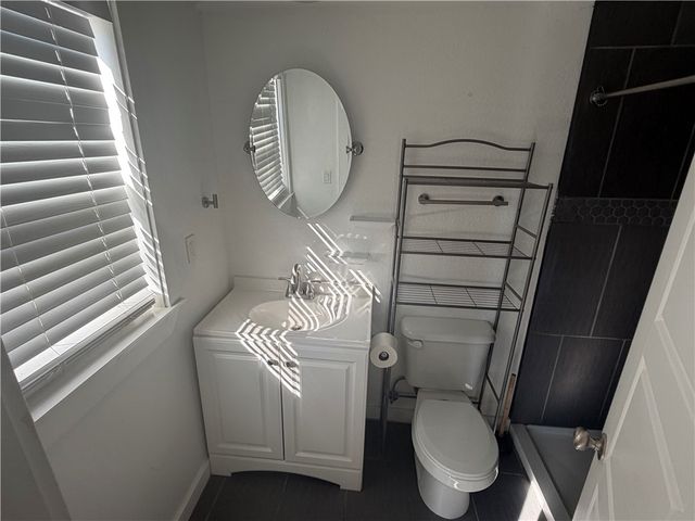 620 S 2nd Street 1, Rogers, AR 72756