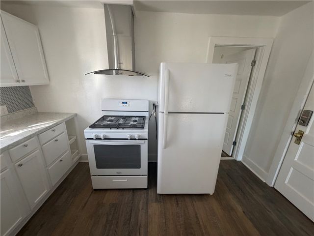 620 S 2nd Street 1, Rogers, AR 72756