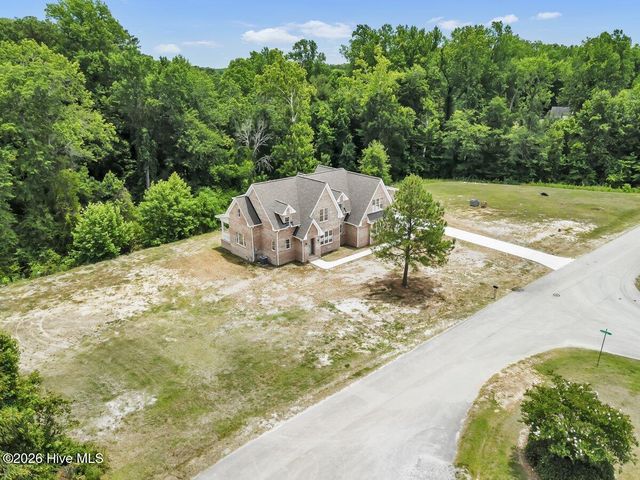 2038 Autumn Drive, Kinston, NC 28501