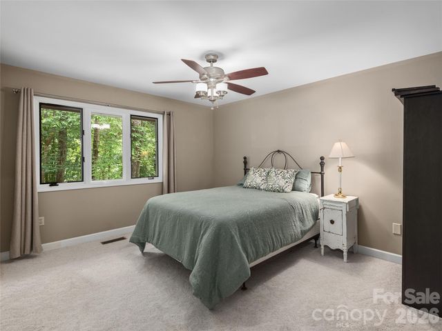 23 Cedarwood Trail B, Asheville, NC 28803
