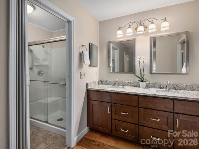 23 Cedarwood Trail B, Asheville, NC 28803