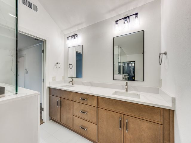 2100 Woodburn Corner, Plano, TX 75075