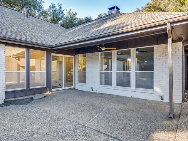 2100 Woodburn Corner, Plano, TX 75075