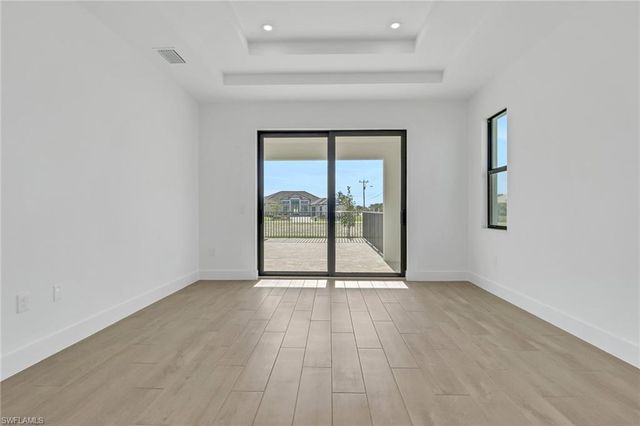 1 NW 35th PL, Cape Coral, FL 33993