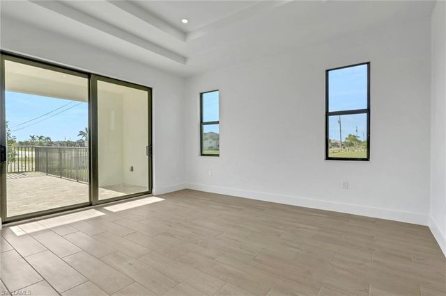 1 NW 35th PL, Cape Coral, FL 33993