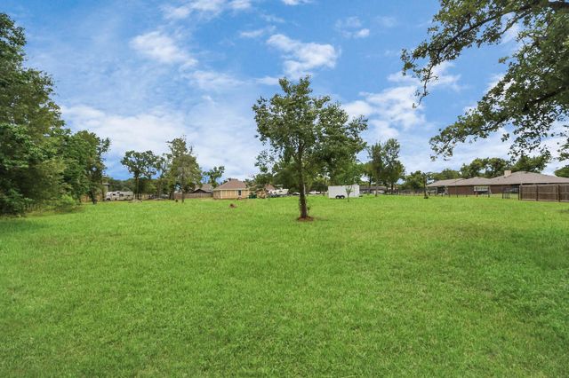 2514 Loganberry Circle, Seabrook, TX 77586