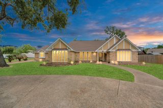 2514 Loganberry Circle, Seabrook, TX 77586