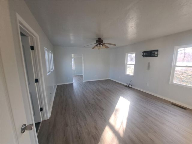 410 N Division Street, Guthrie, OK 73044