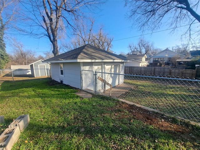 410 N Division Street, Guthrie, OK 73044