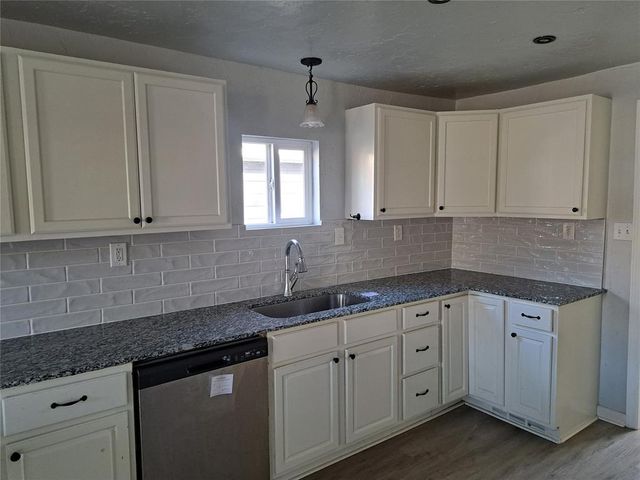 410 N Division Street, Guthrie, OK 73044