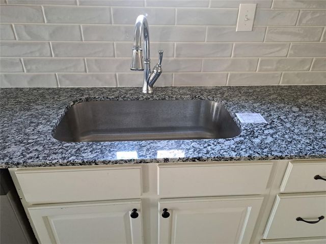 410 N Division Street, Guthrie, OK 73044