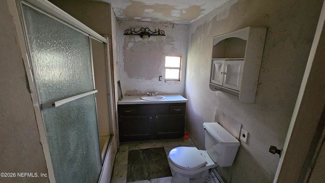 6324 LANNIE Road, Jacksonville, FL 32218