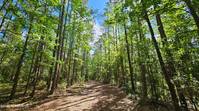 6324 LANNIE Road, Jacksonville, FL 32218
