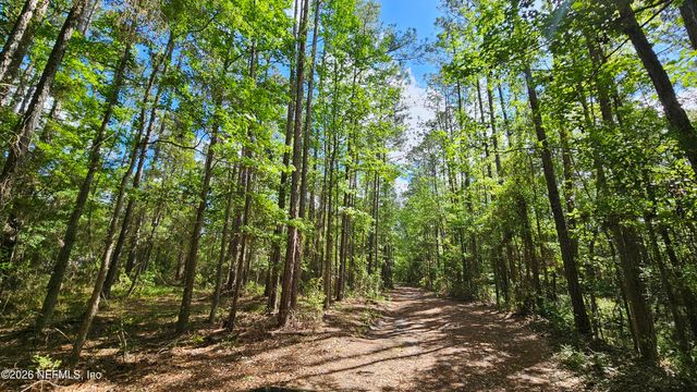 6324 LANNIE Road, Jacksonville, FL 32218