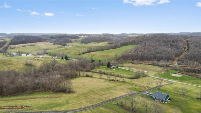 160 S Bridge Road, Morris Twp, PA 15329