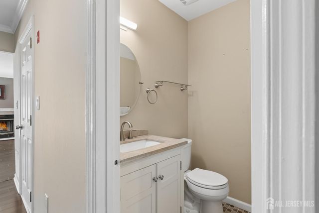 6 Bradford Drive, Old Bridge, NJ 08857
