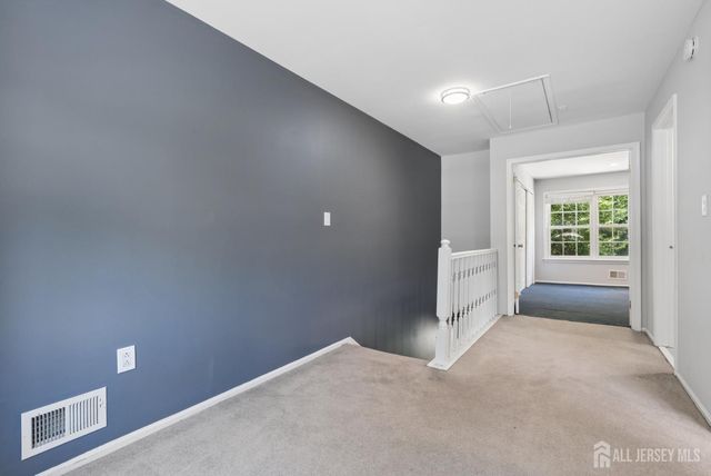 6 Bradford Drive, Old Bridge, NJ 08857