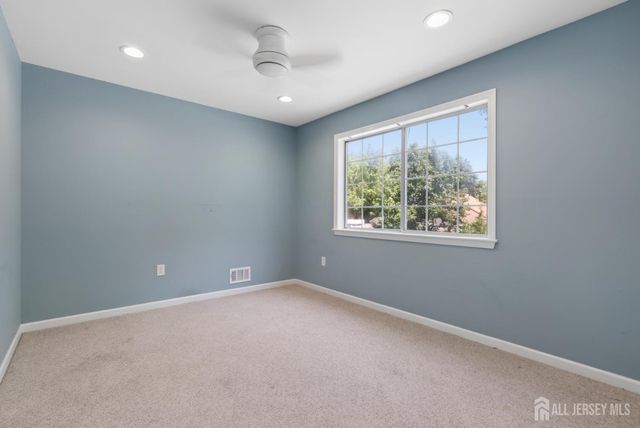 6 Bradford Drive, Old Bridge, NJ 08857