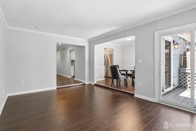 6 Bradford Drive, Old Bridge, NJ 08857