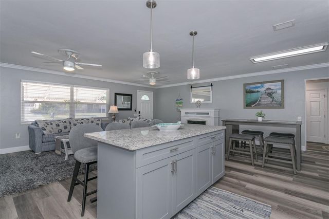 11381 70TH TERRACE, Seminole, FL 33772