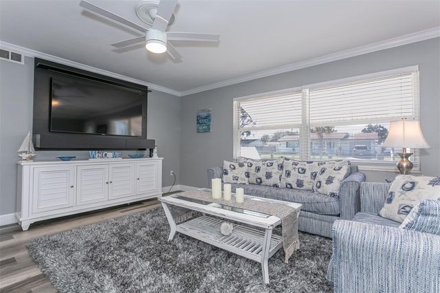 11381 70TH TERRACE, Seminole, FL 33772