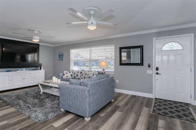 11381 70TH TERRACE, Seminole, FL 33772