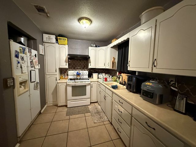 110 Estella Dr, San Angelo, TX 76903