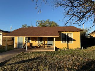 110 Estella Dr, San Angelo, TX 76903