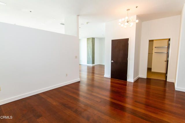 1100 S Hope Street 1709, Los Angeles, CA 90015