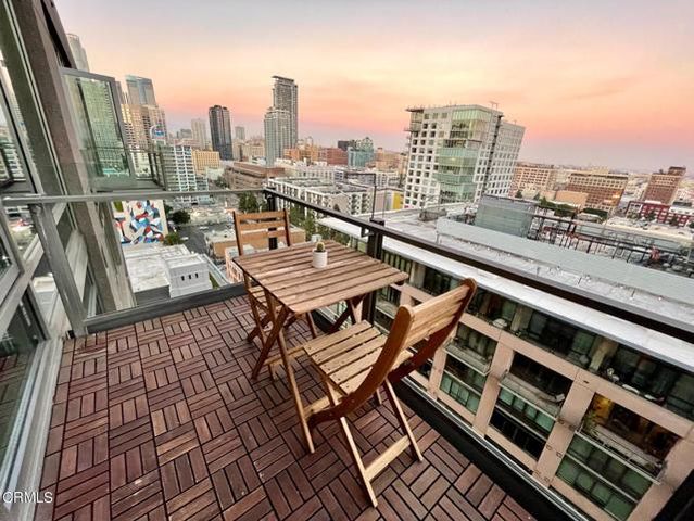 1100 S Hope Street 1709, Los Angeles, CA 90015