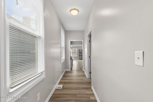 3304 Bank St, Louisville, KY 40212