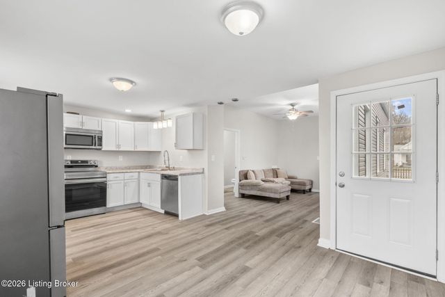 3304 Bank St, Louisville, KY 40212