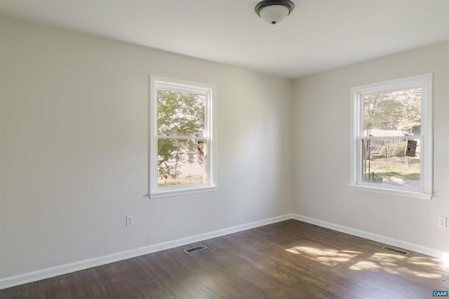 1116 LOCUST AVE, Charlottesville, VA 22901