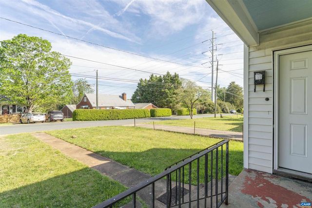 1116 LOCUST AVE, Charlottesville, VA 22901