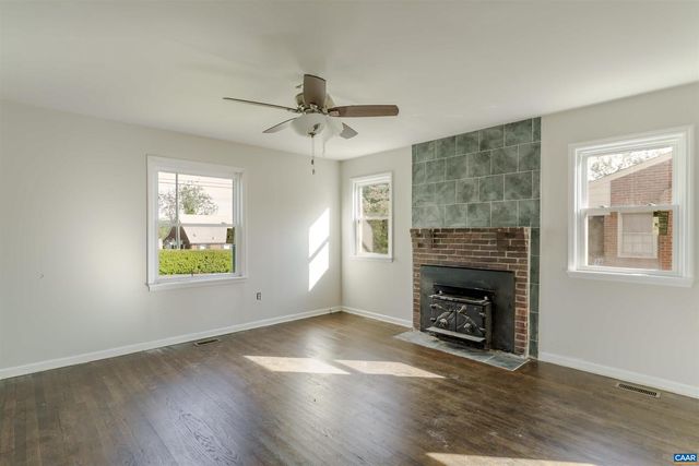 1116 LOCUST AVE, Charlottesville, VA 22901