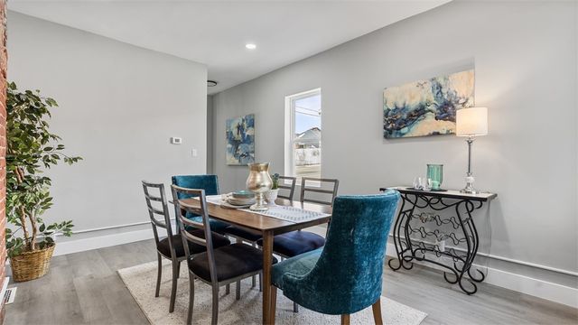 3738 Liberty Avenue, Bloomfield, PA 15201