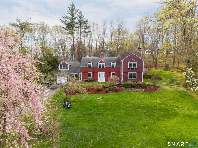 15 Ten Acre Lane, West Hartford, CT 06107