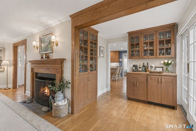 15 Ten Acre Lane, West Hartford, CT 06107