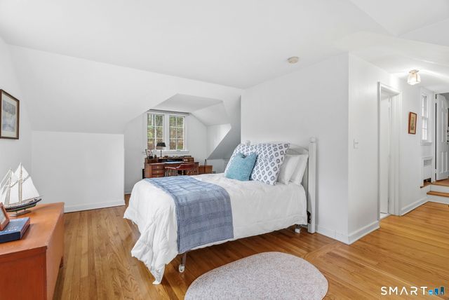 15 Ten Acre Lane, West Hartford, CT 06107
