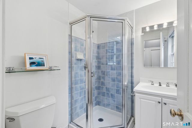 15 Ten Acre Lane, West Hartford, CT 06107