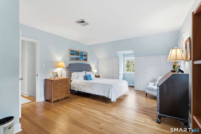 15 Ten Acre Lane, West Hartford, CT 06107